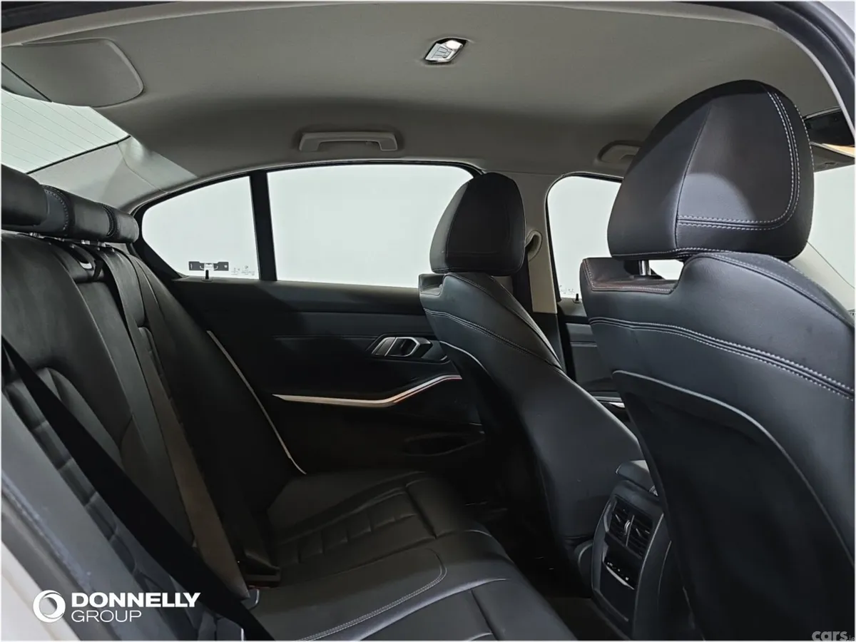 BMW 3-Series Saloon, Diesel, 2019, White