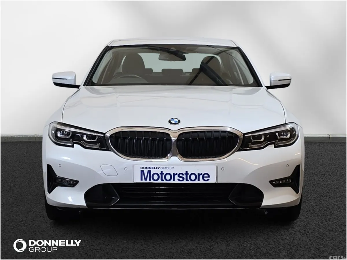 BMW 3-Series Saloon, Diesel, 2019, White
