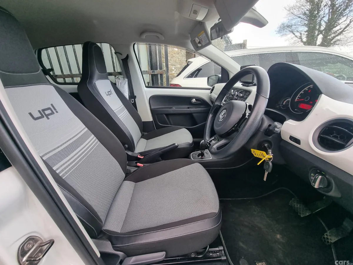 Volkswagen up! Hatchback, Petrol, 2013, White