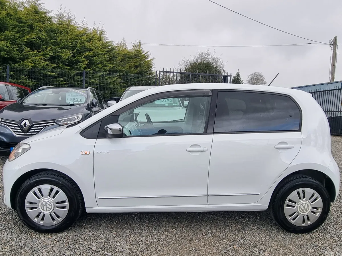 Volkswagen up! Hatchback, Petrol, 2013, White