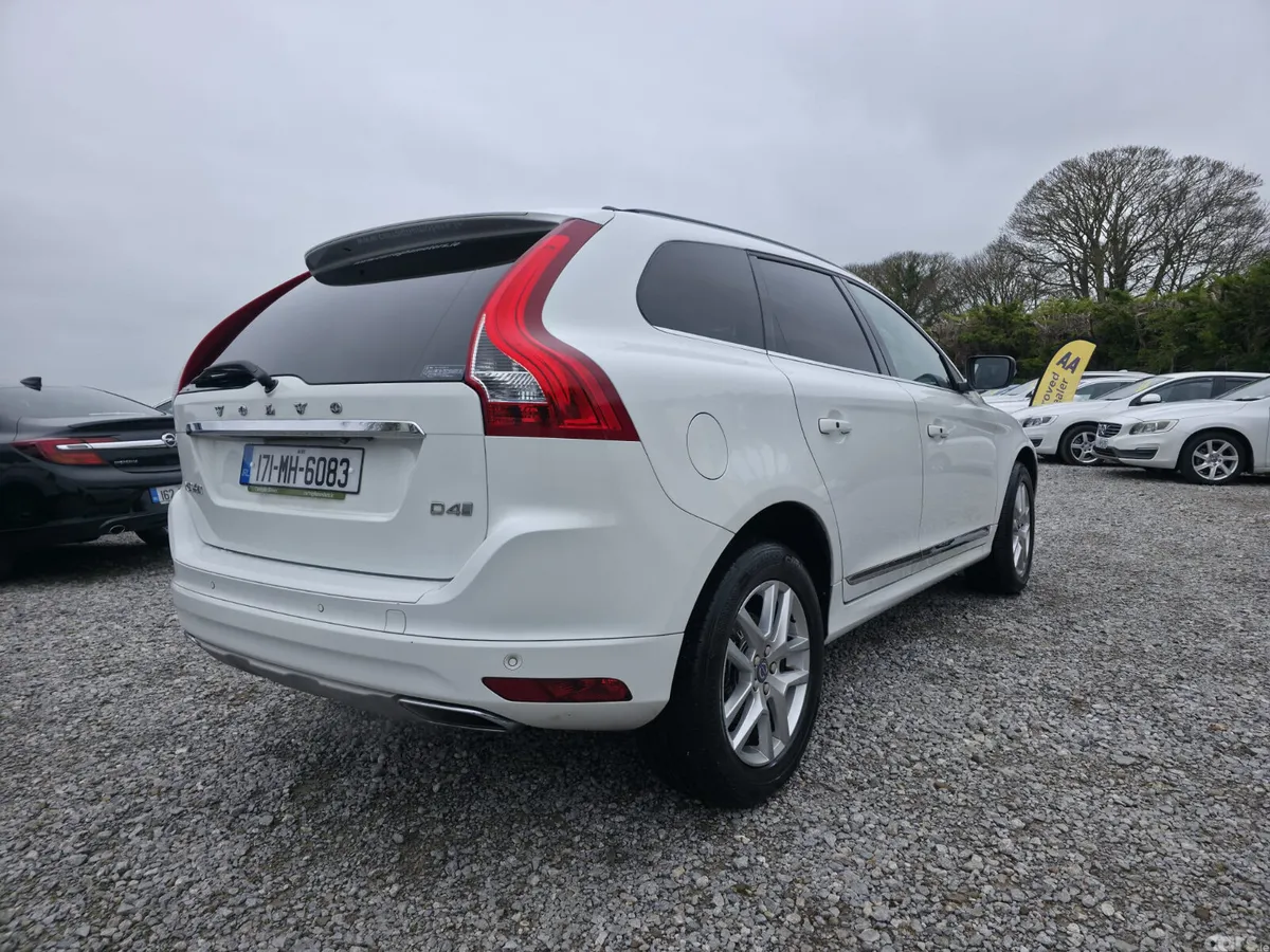 Volvo XC60 SUV, Diesel, 2017, White
