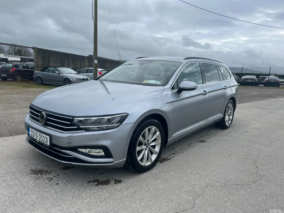 Volkswagen Passat Estate, Diesel, 2022, Grey