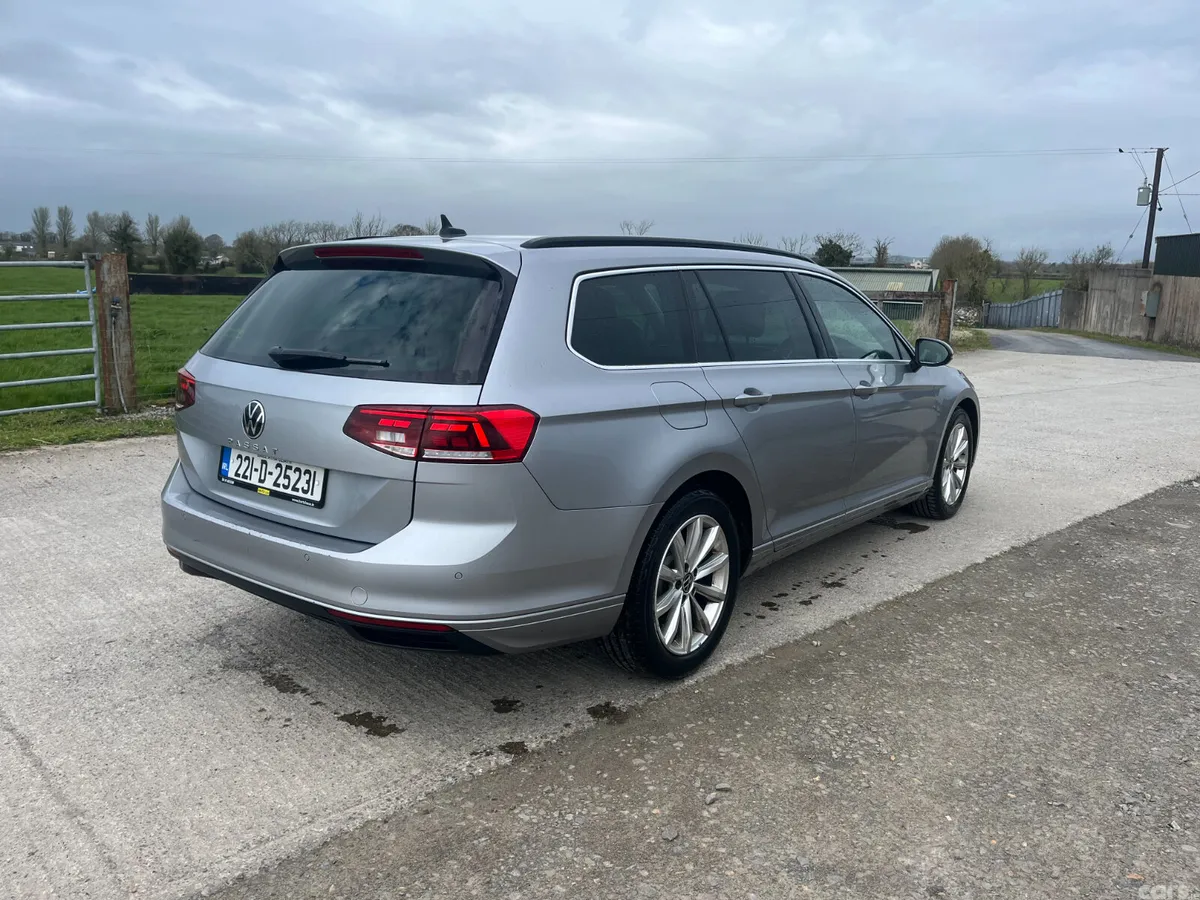 Volkswagen Passat Estate, Diesel, 2022, Grey