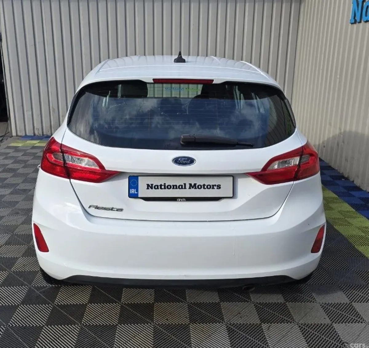 Ford Fiesta Hatchback, Petrol, 2018, White