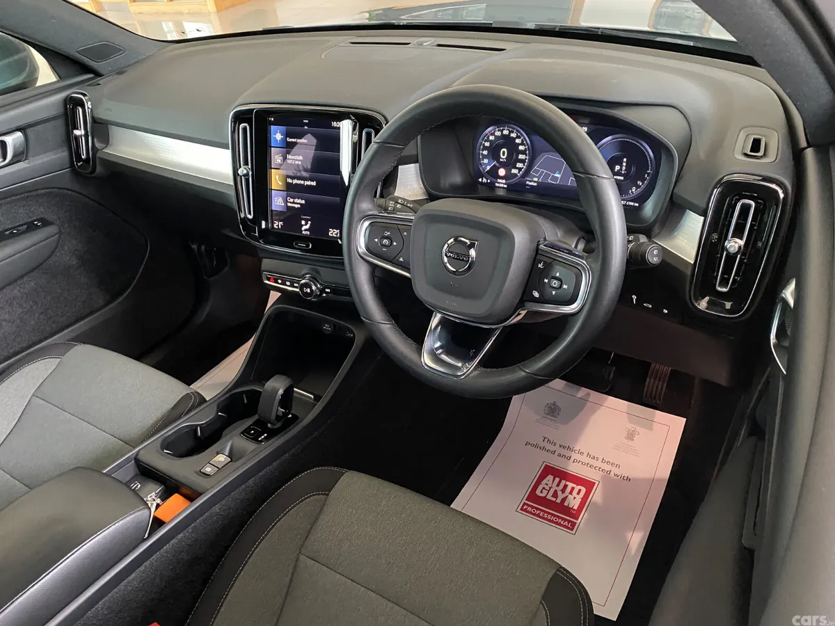 Volvo XC40 SUV, Petrol Plug-in Hybrid, 2022, Grey