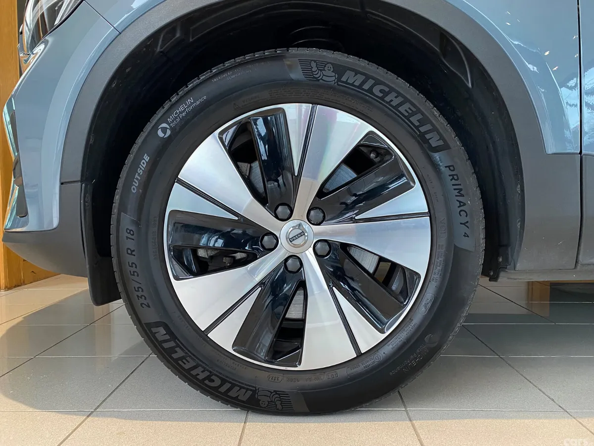 Volvo XC40 SUV, Petrol Plug-in Hybrid, 2022, Grey