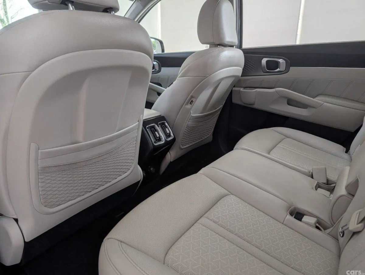Kia Sorento SUV, Petrol Plug-in Hybrid, 2023, Blue