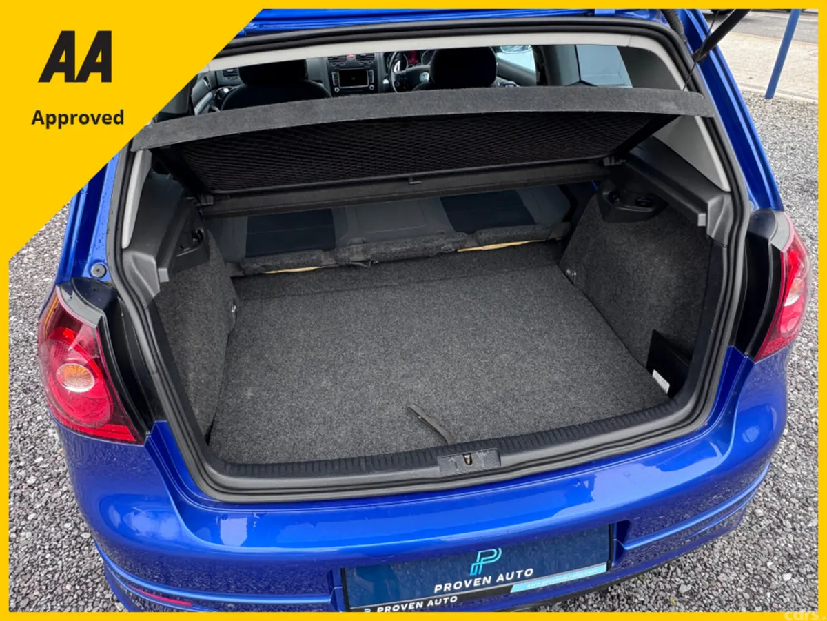 Volkswagen Golf Hatchback, Petrol, 2008, Blue