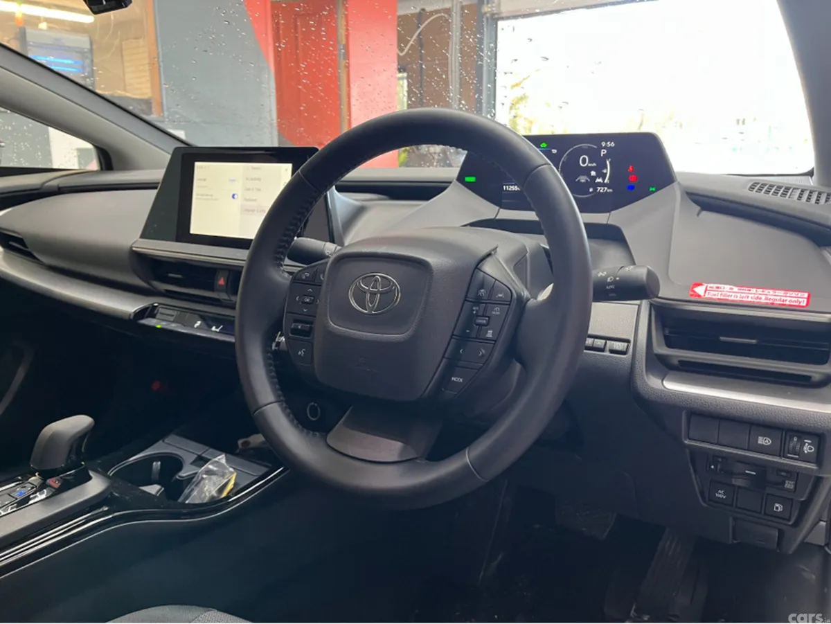 Toyota Prius Saloon, Petrol Hybrid, 2025, Silver
