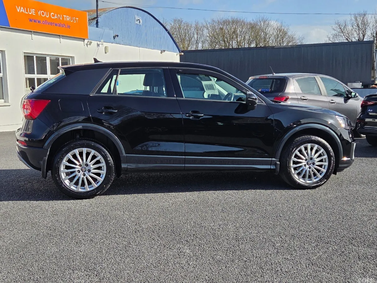 Audi Q2 Estate, Diesel, 2020, Black