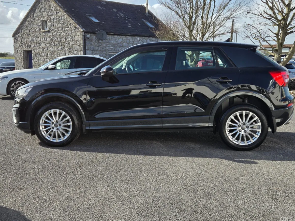 Audi Q2 Estate, Diesel, 2020, Black