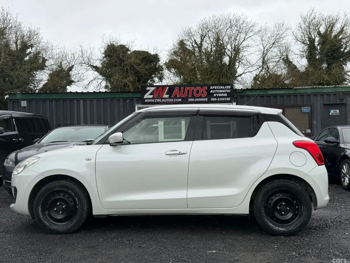 Suzuki Swift Hatchback, Petrol, 2019, White