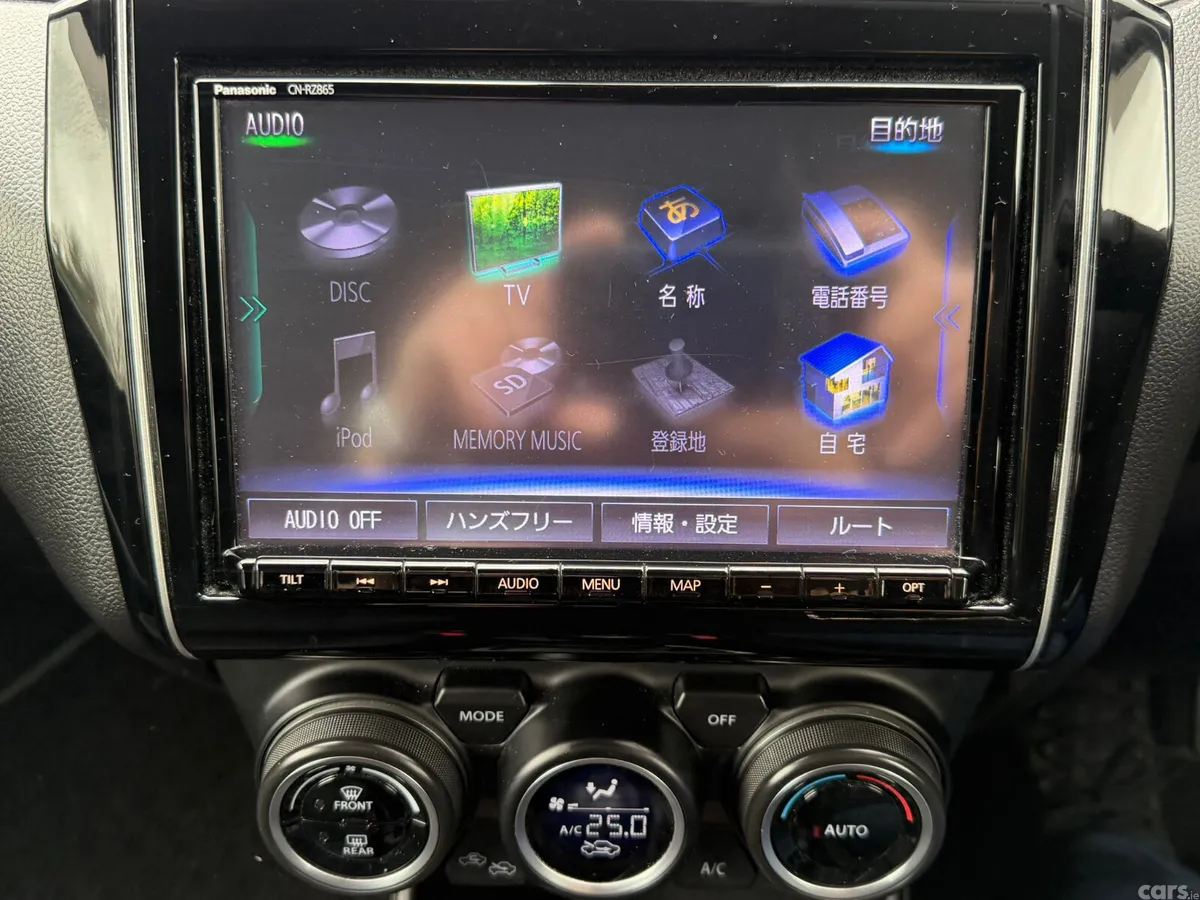 Suzuki Swift Hatchback, Petrol, 2019, White