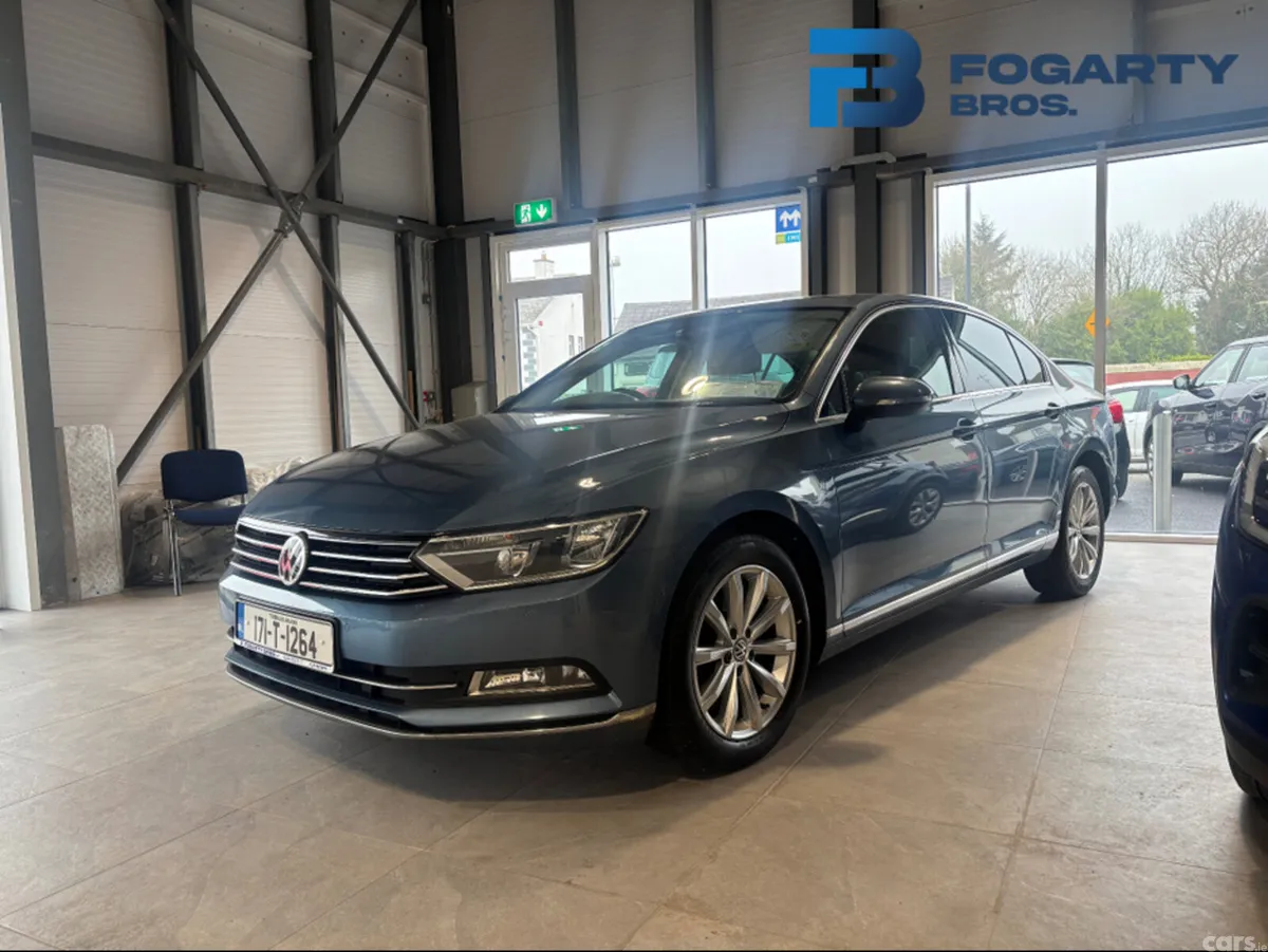 Volkswagen Passat Saloon, Diesel, 2017, Blue