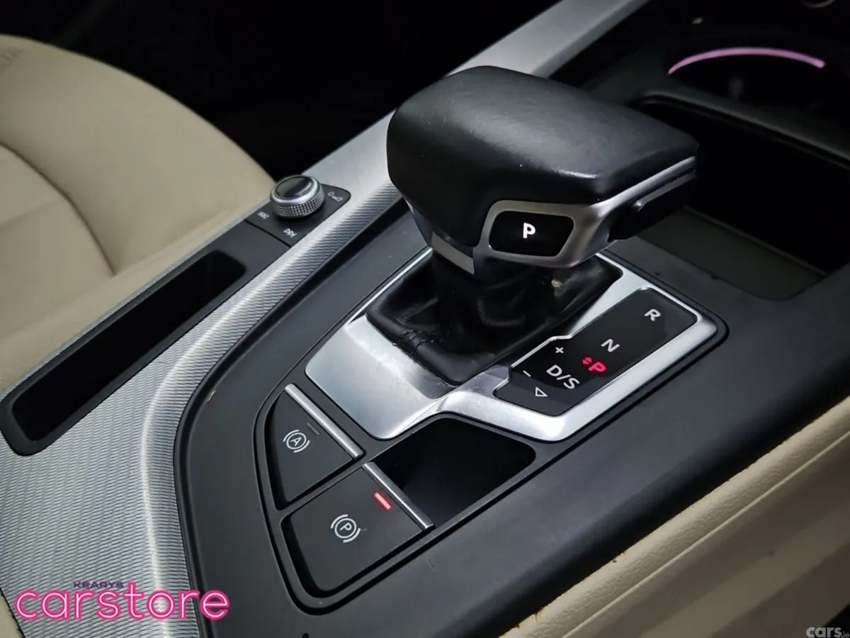 Audi A4 Saloon, Diesel, 2022, Black
