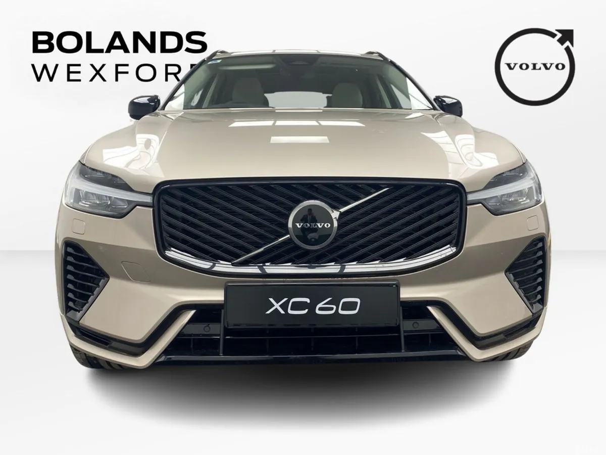 Volvo XC60 Hatchback, Petrol Plug-in Hybrid, 2027, 