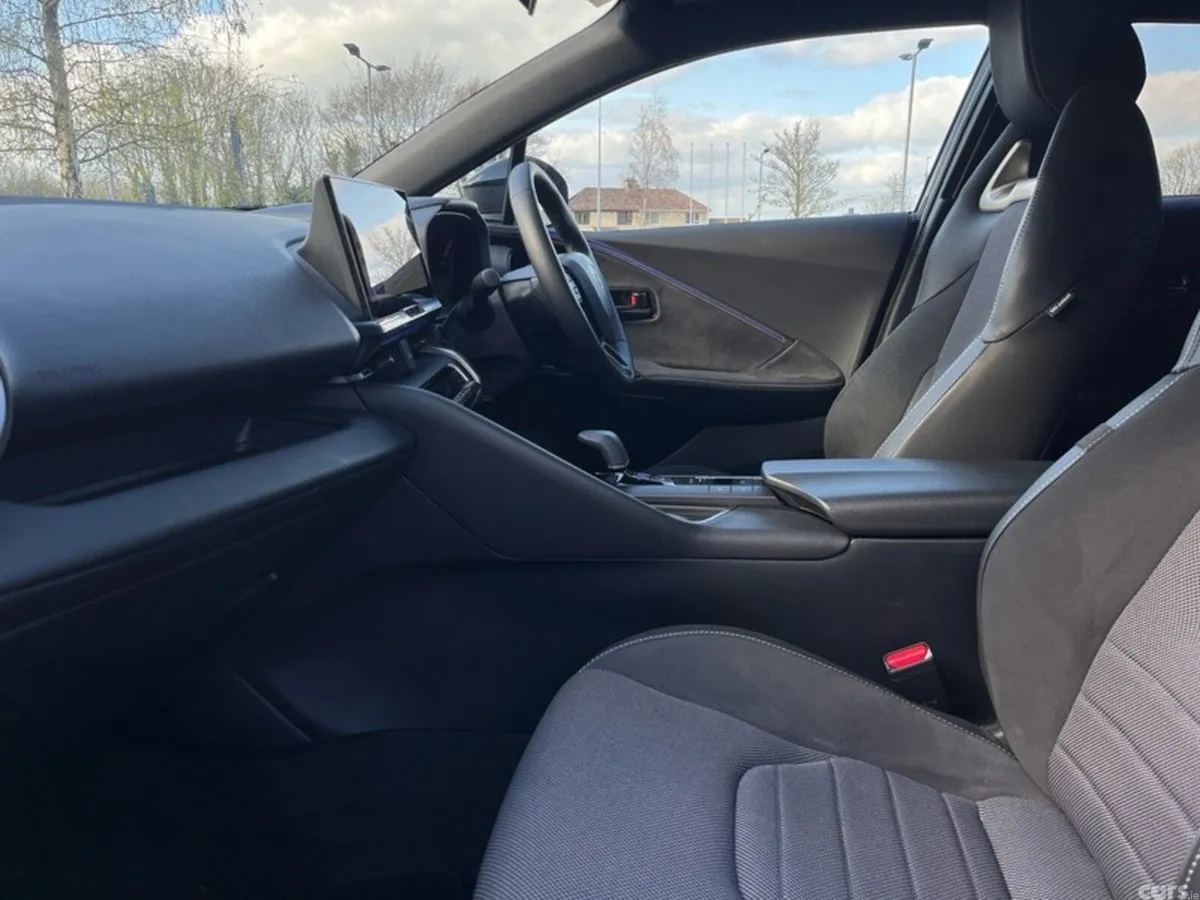Toyota C-HR Hatchback, Petrol Plug-in Hybrid, 2025, Red