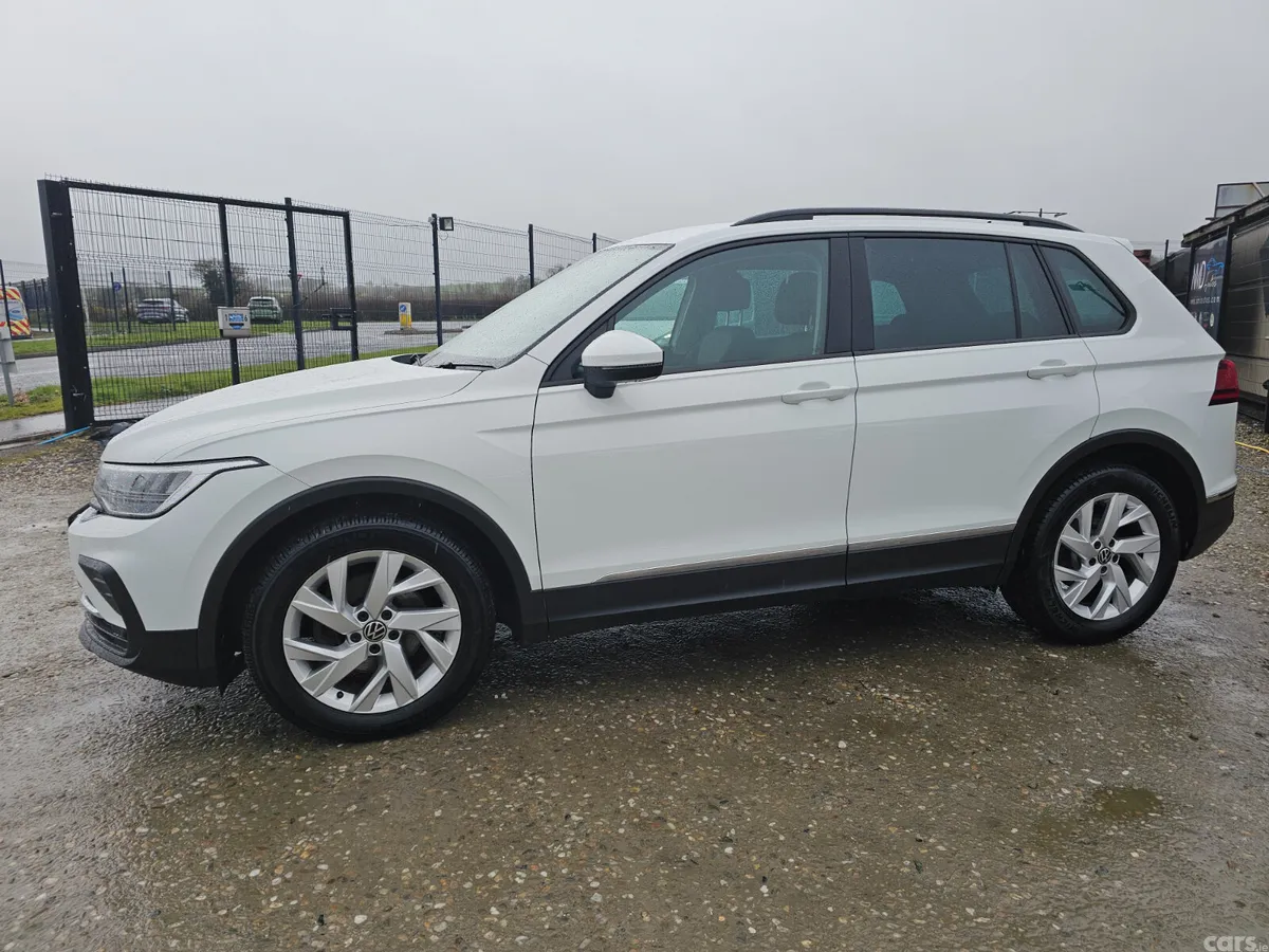 Volkswagen Tiguan SUV, Diesel, 2023, White