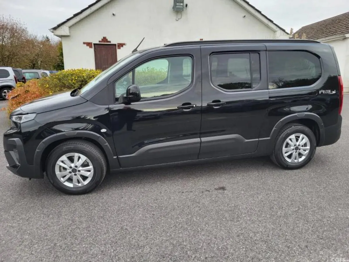 Peugeot Rifter MPV, Diesel, 2026, Black