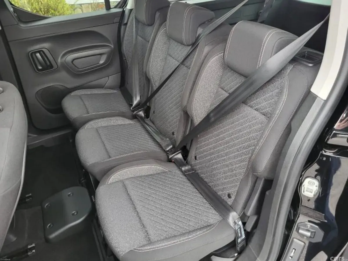 Peugeot Rifter MPV, Diesel, 2026, Black