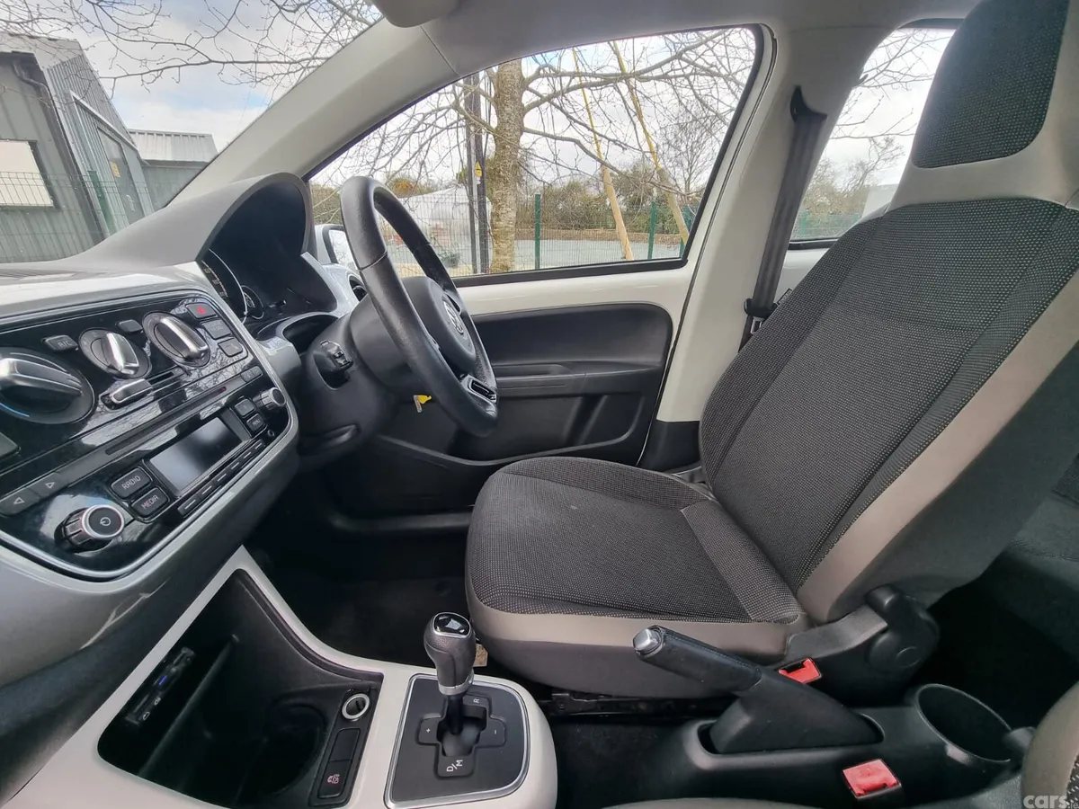 Volkswagen up! Hatchback, Petrol, 2013, White