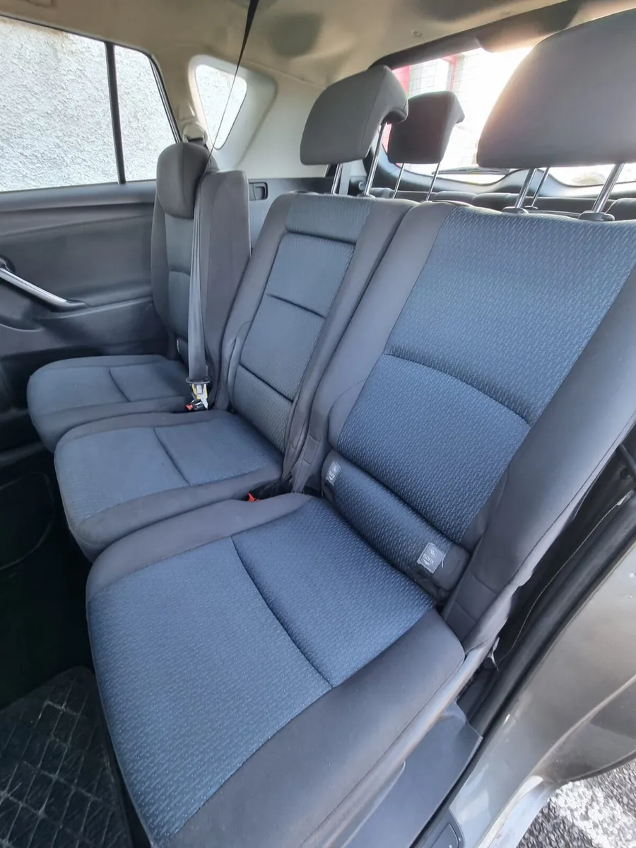 Toyota Verso MPV, Diesel, 2018, Grey
