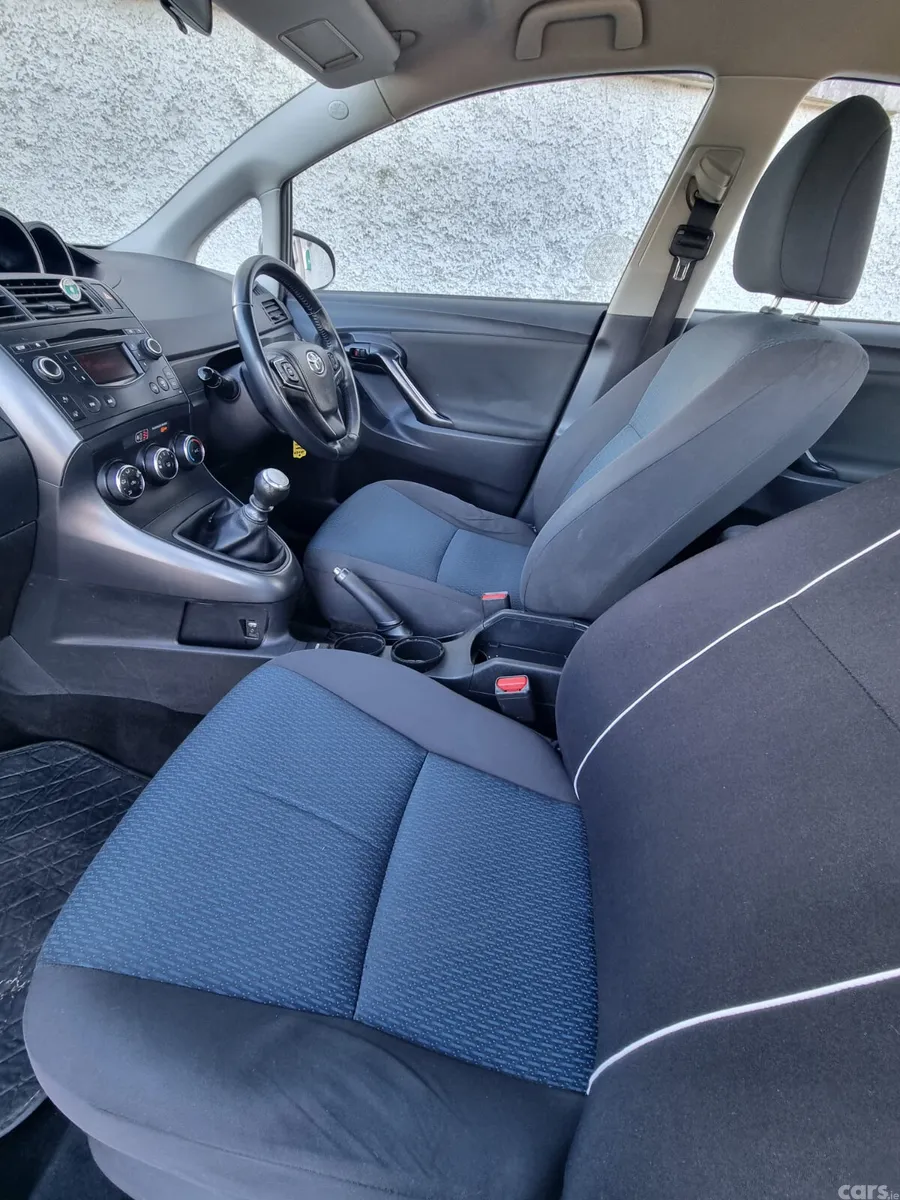 Toyota Verso MPV, Diesel, 2018, Grey