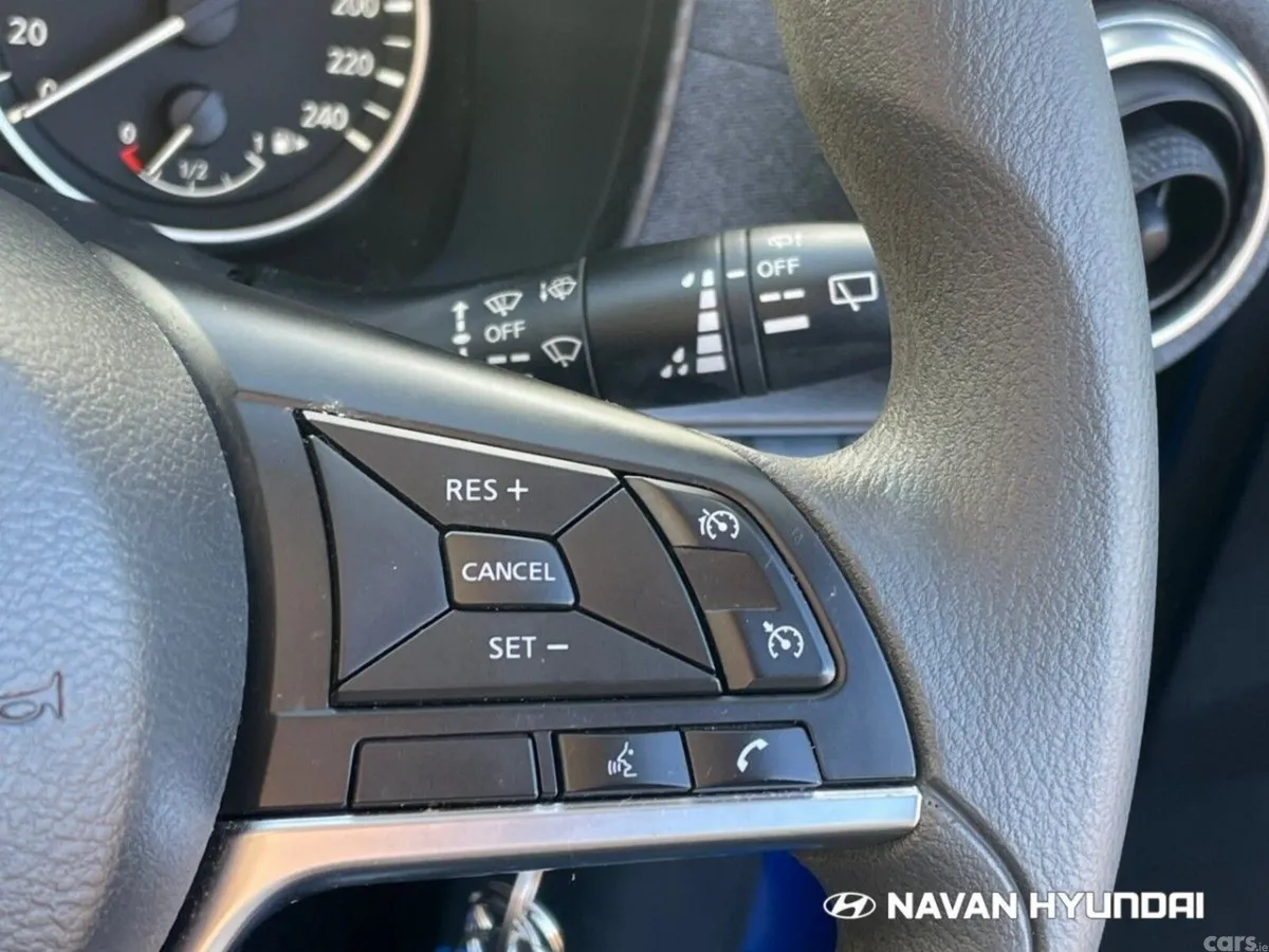 Nissan Juke SUV, Petrol, 2025, Blue