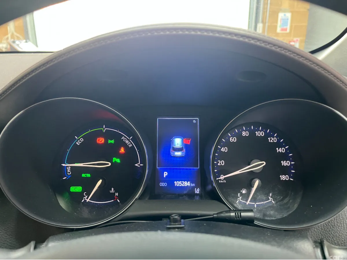 Toyota C-HR SUV, Petrol, 2018, Silver