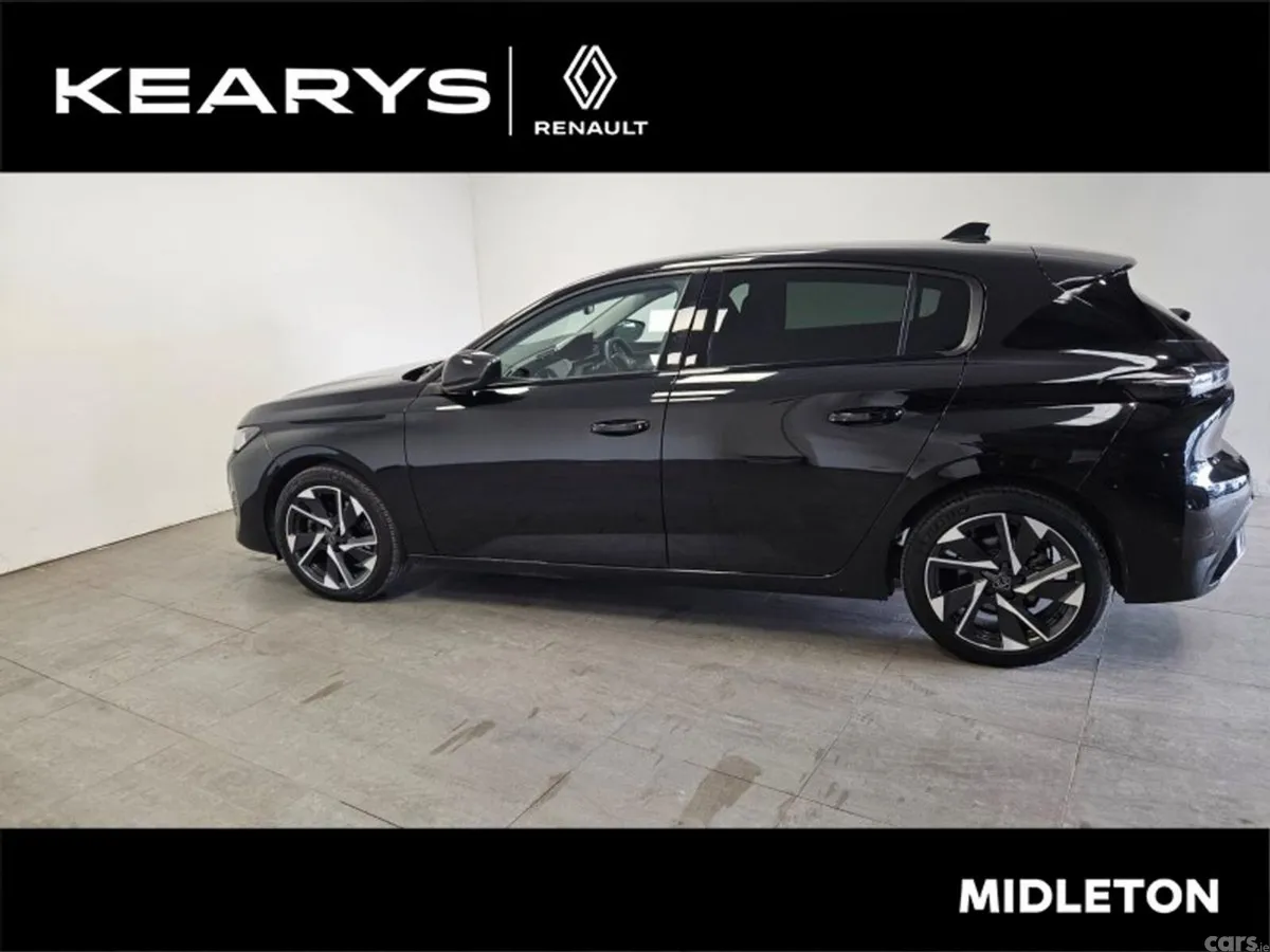 Peugeot 308 Hatchback, Diesel, 2023, Black