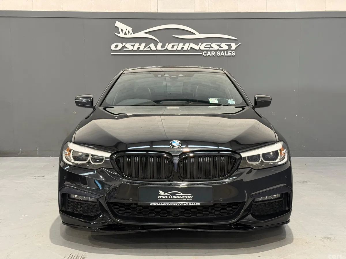 BMW 5-Series Saloon, Petrol Plug-in Hybrid, 2018, Black