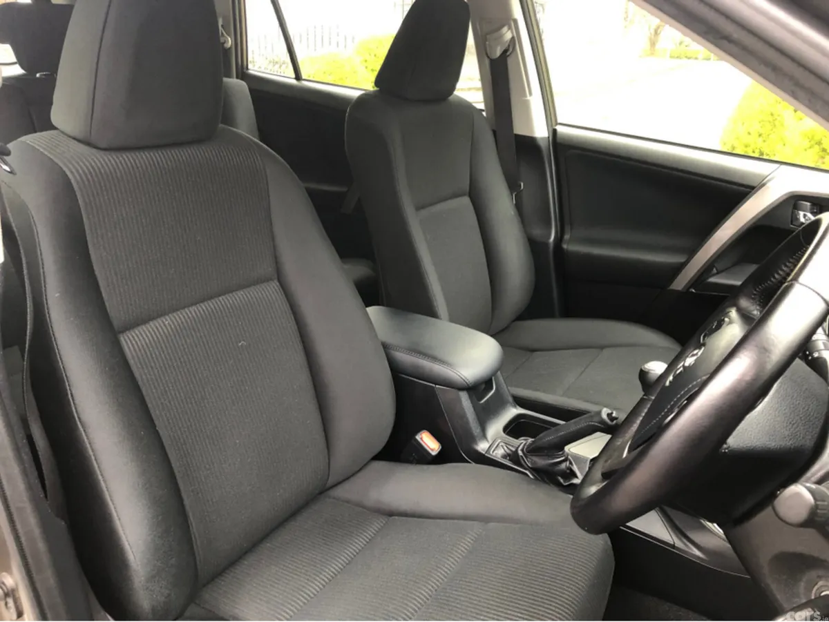 Toyota RAV4 SUV, Diesel, 2016, Bronze