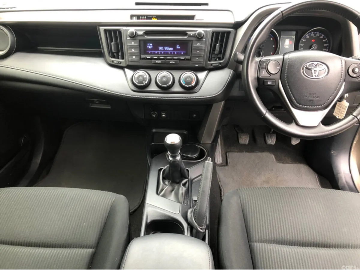 Toyota RAV4 SUV, Diesel, 2016, Bronze