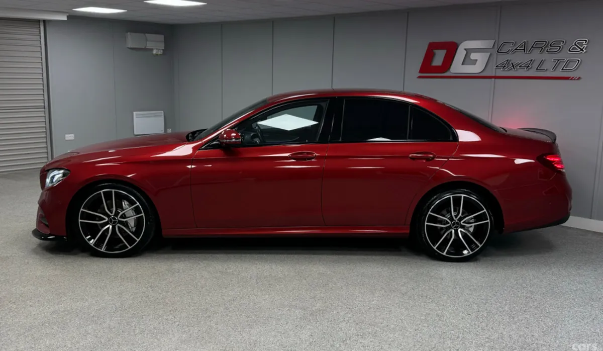 Mercedes-Benz E-Class Saloon, Diesel, 2017, Red