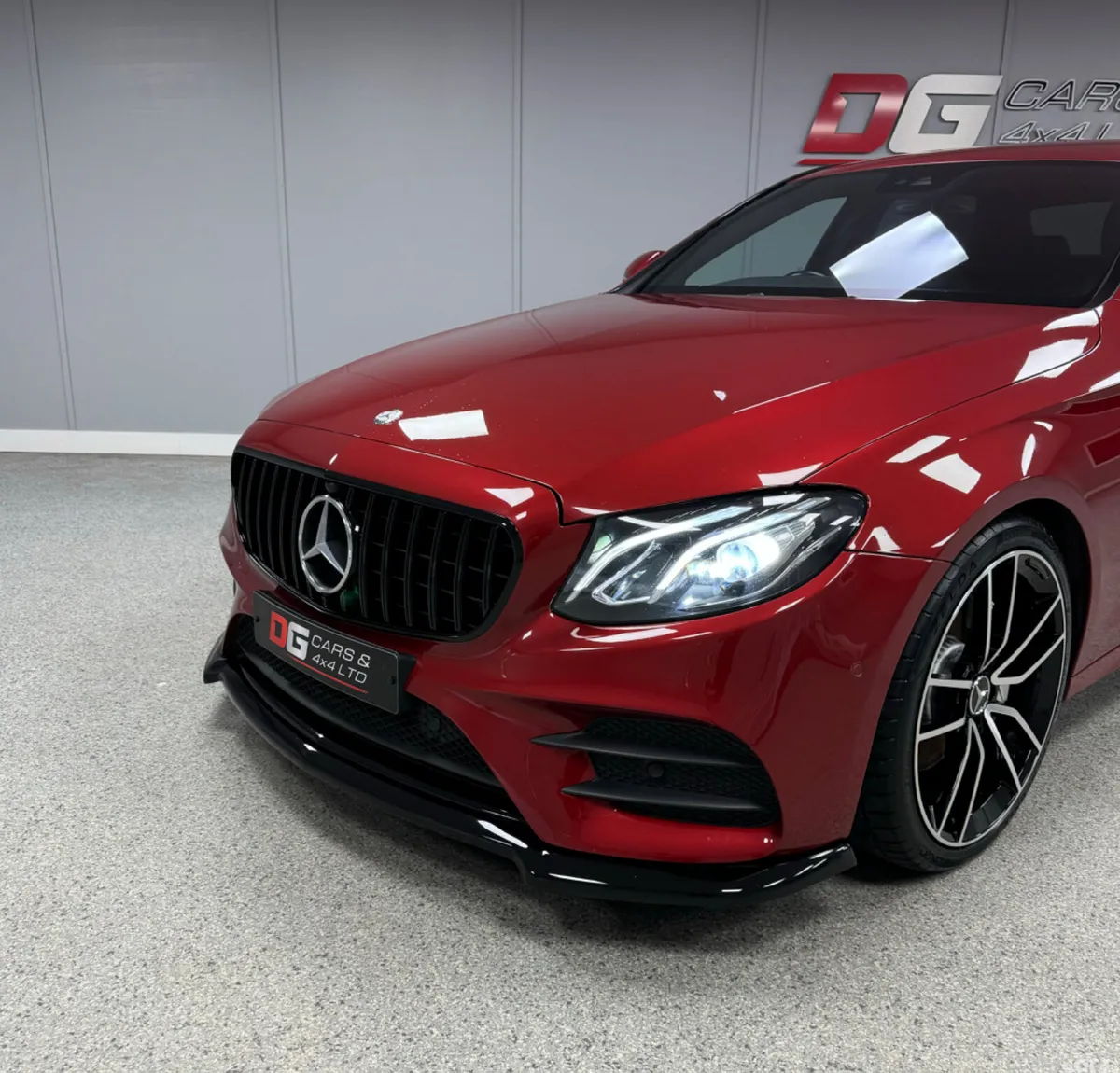Mercedes-Benz E-Class Saloon, Diesel, 2017, Red