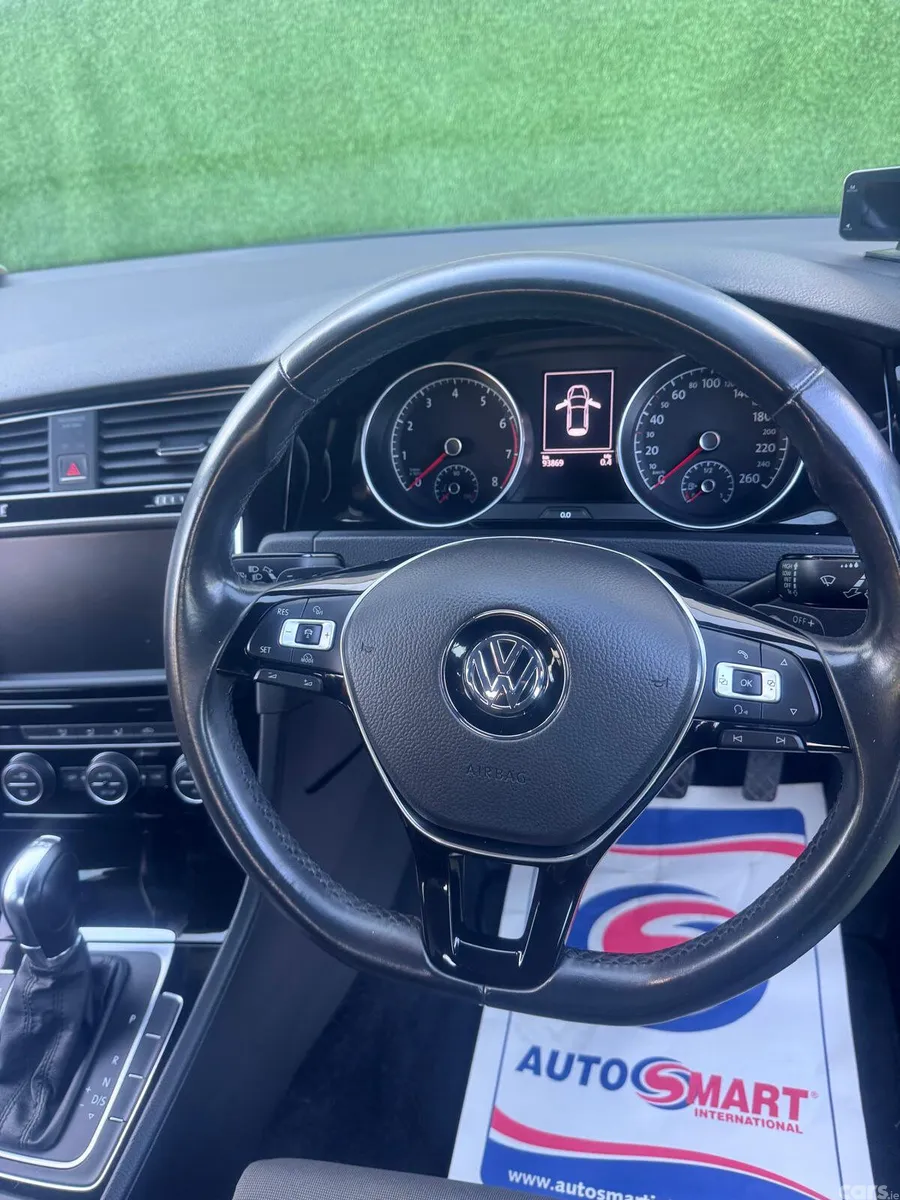 Volkswagen Golf Hatchback, Petrol, 2014, Blue