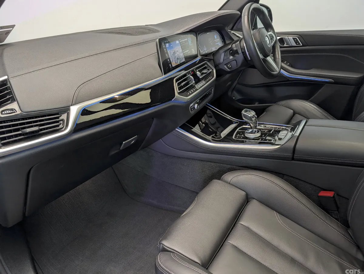 BMW X5 SUV, Petrol Plug-in Hybrid, 2022, Black