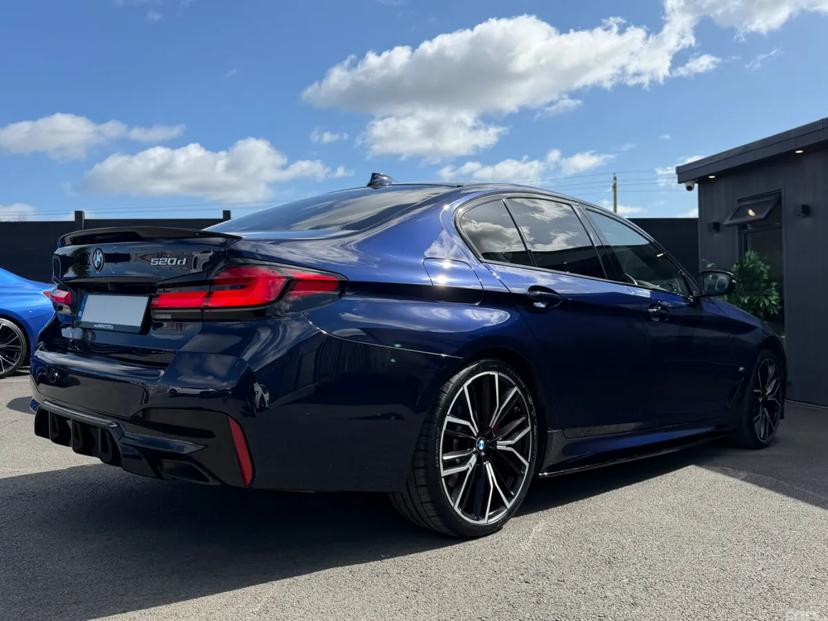 BMW 5-Series Saloon, Diesel, 2022, Blue