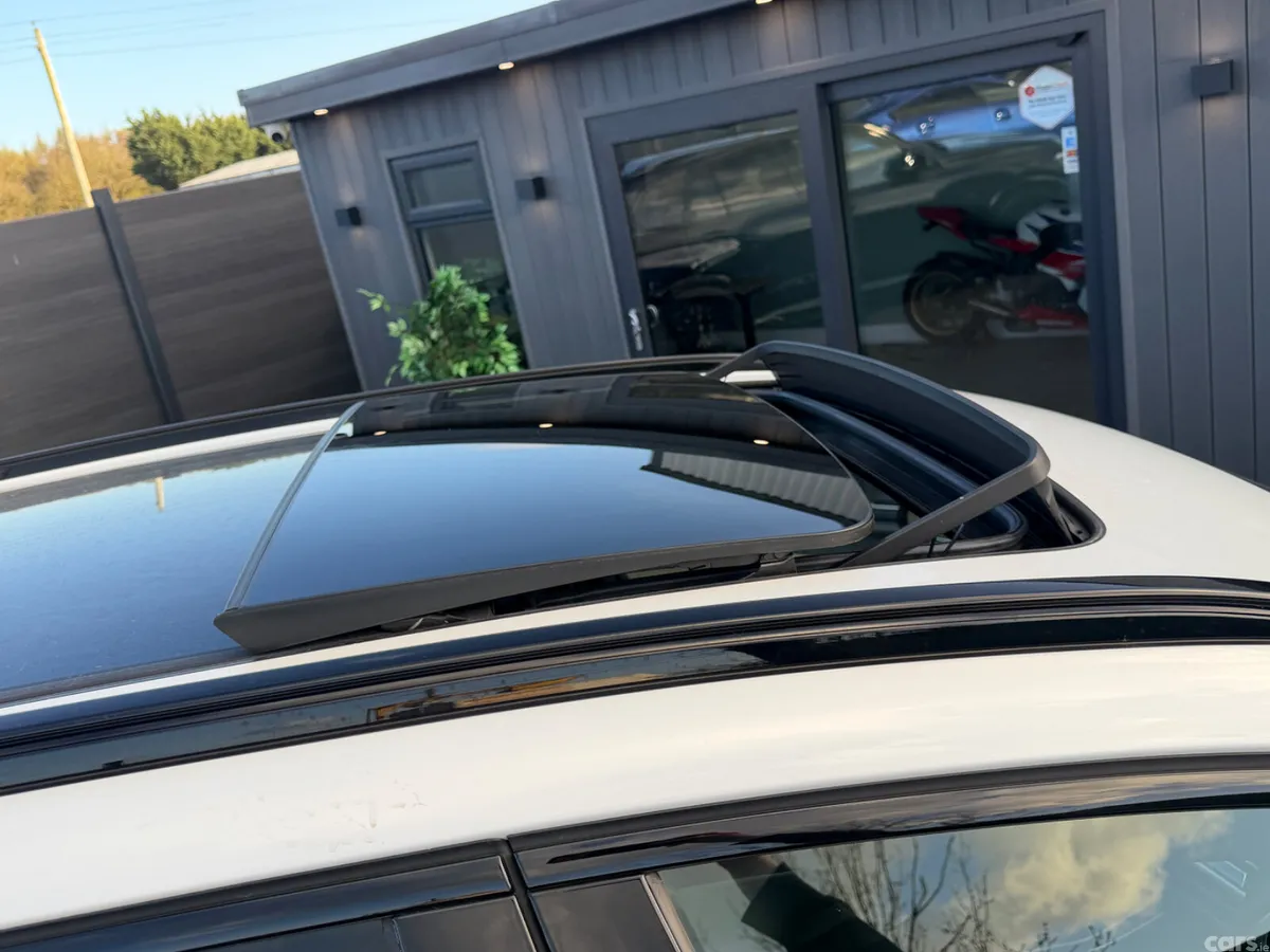BMW X5 SUV, Petrol Hybrid, 2021, White