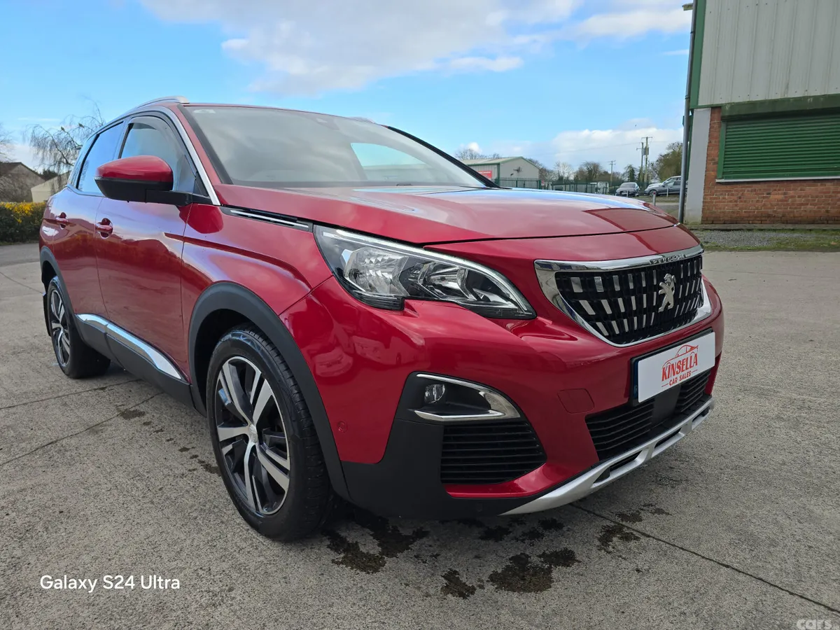 Peugeot 3008 MPV, Diesel, 2019, Red