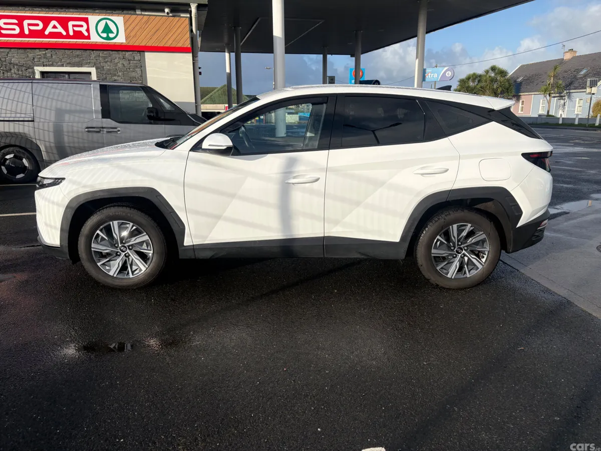 Hyundai Tucson SUV, Diesel, 2021, White