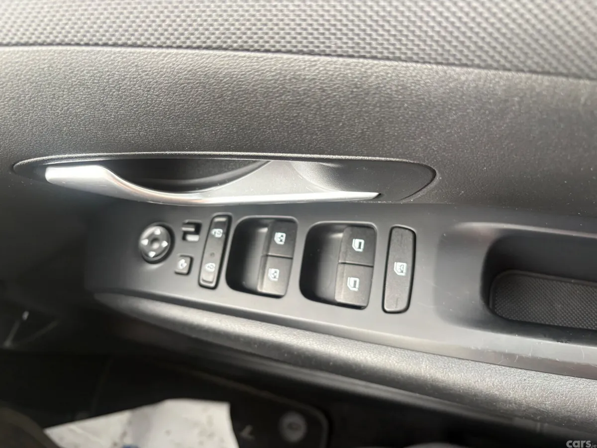 Hyundai Tucson SUV, Diesel, 2021, White
