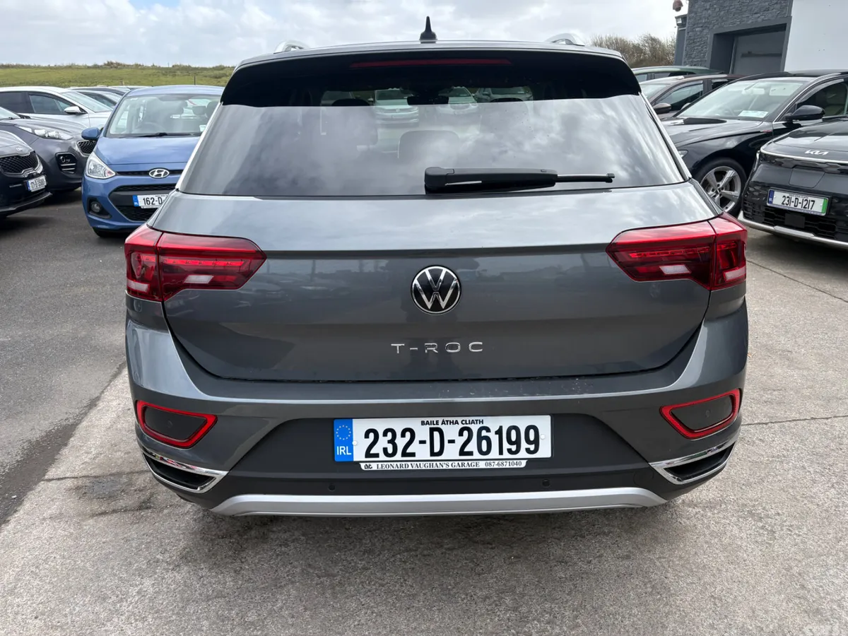 Volkswagen T-Roc SUV, Petrol, 2023, Grey