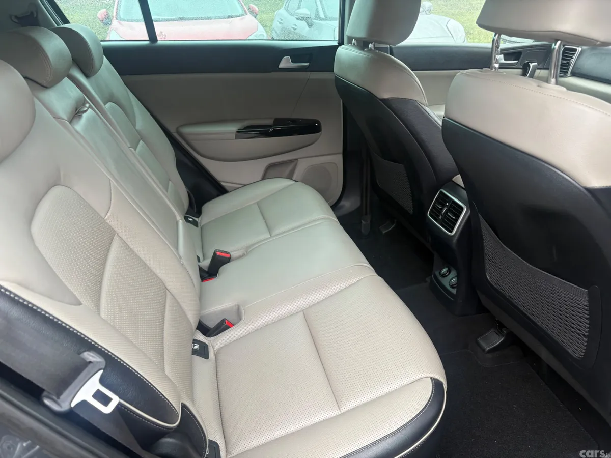Kia Sportage SUV, Diesel, 2019, Grey