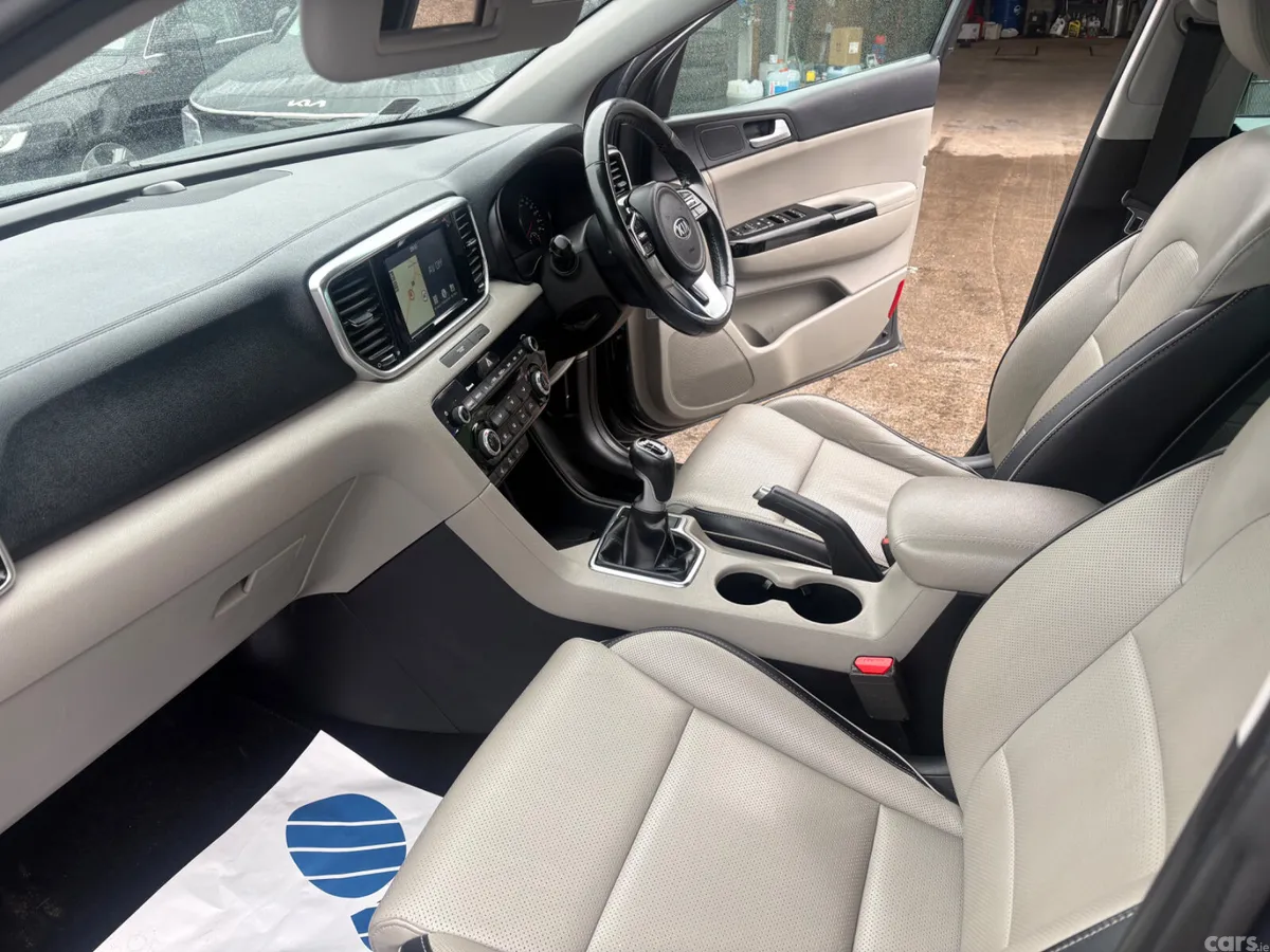 Kia Sportage SUV, Diesel, 2019, Grey