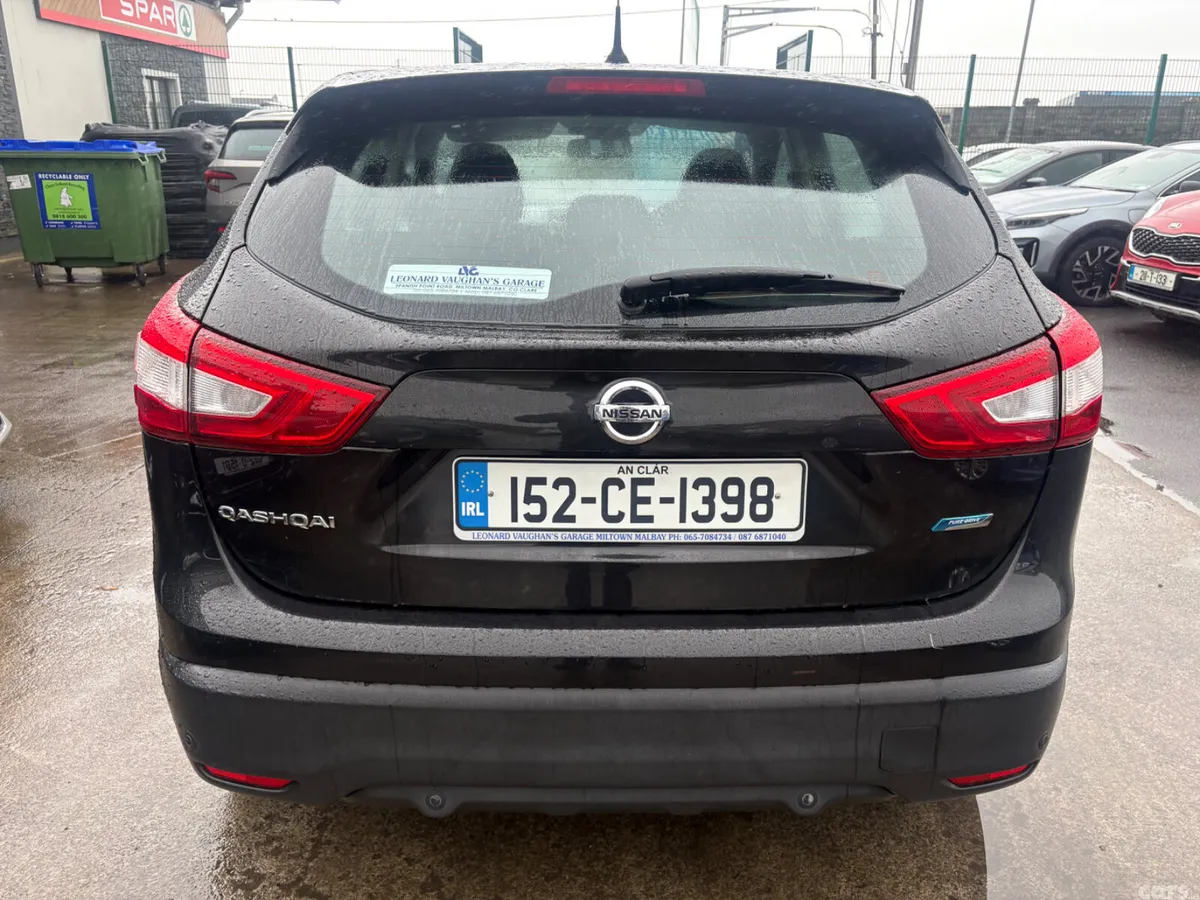 Nissan Qashqai Hatchback, Diesel, 2015, Black