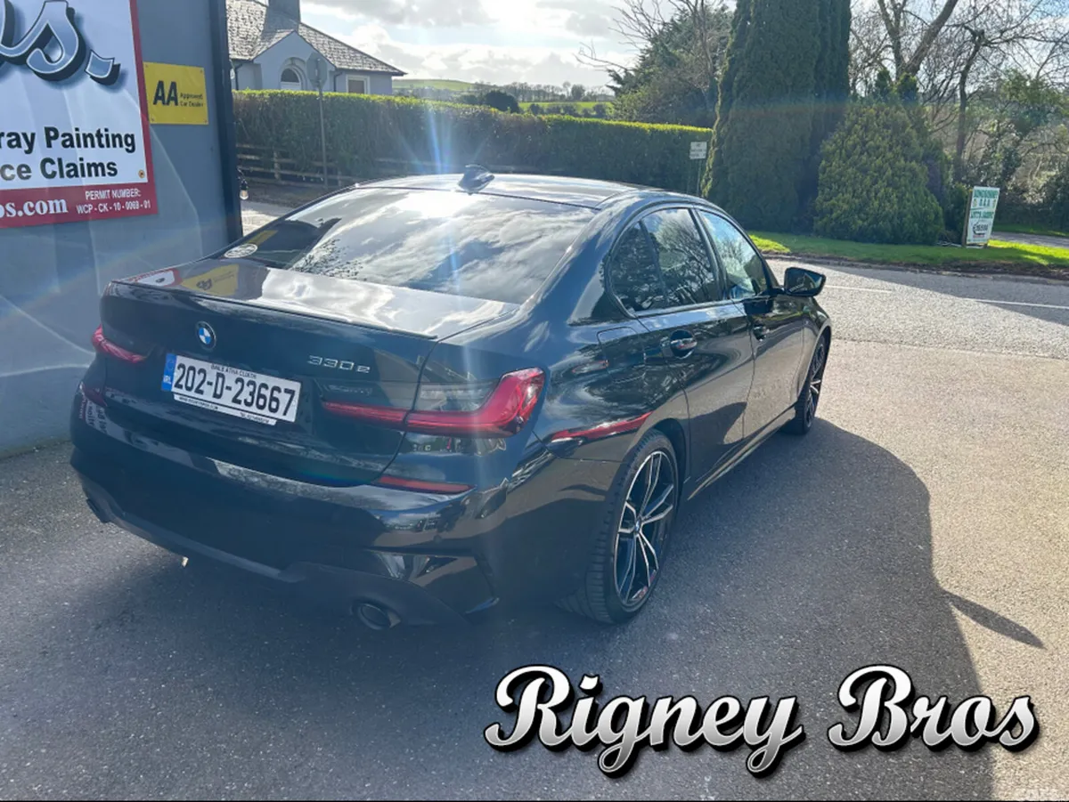 BMW 3-Series Saloon, Petrol Plug-in Hybrid, 2020, Black