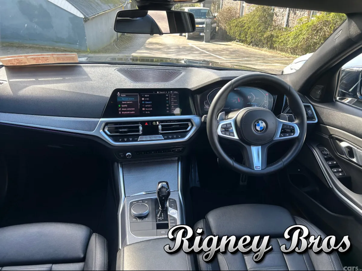 BMW 3-Series Saloon, Petrol Plug-in Hybrid, 2020, Black