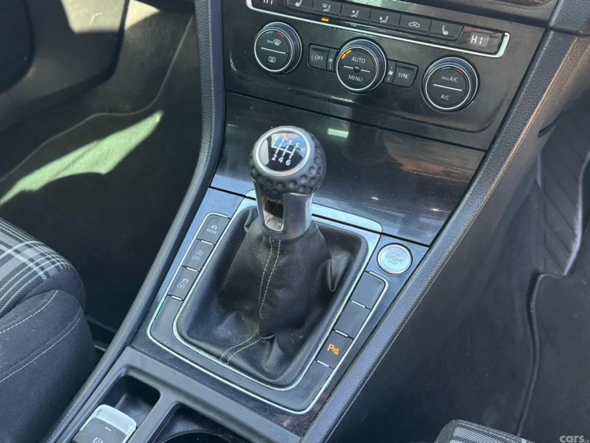 Volkswagen Golf Hatchback, Diesel, 2016, Grey