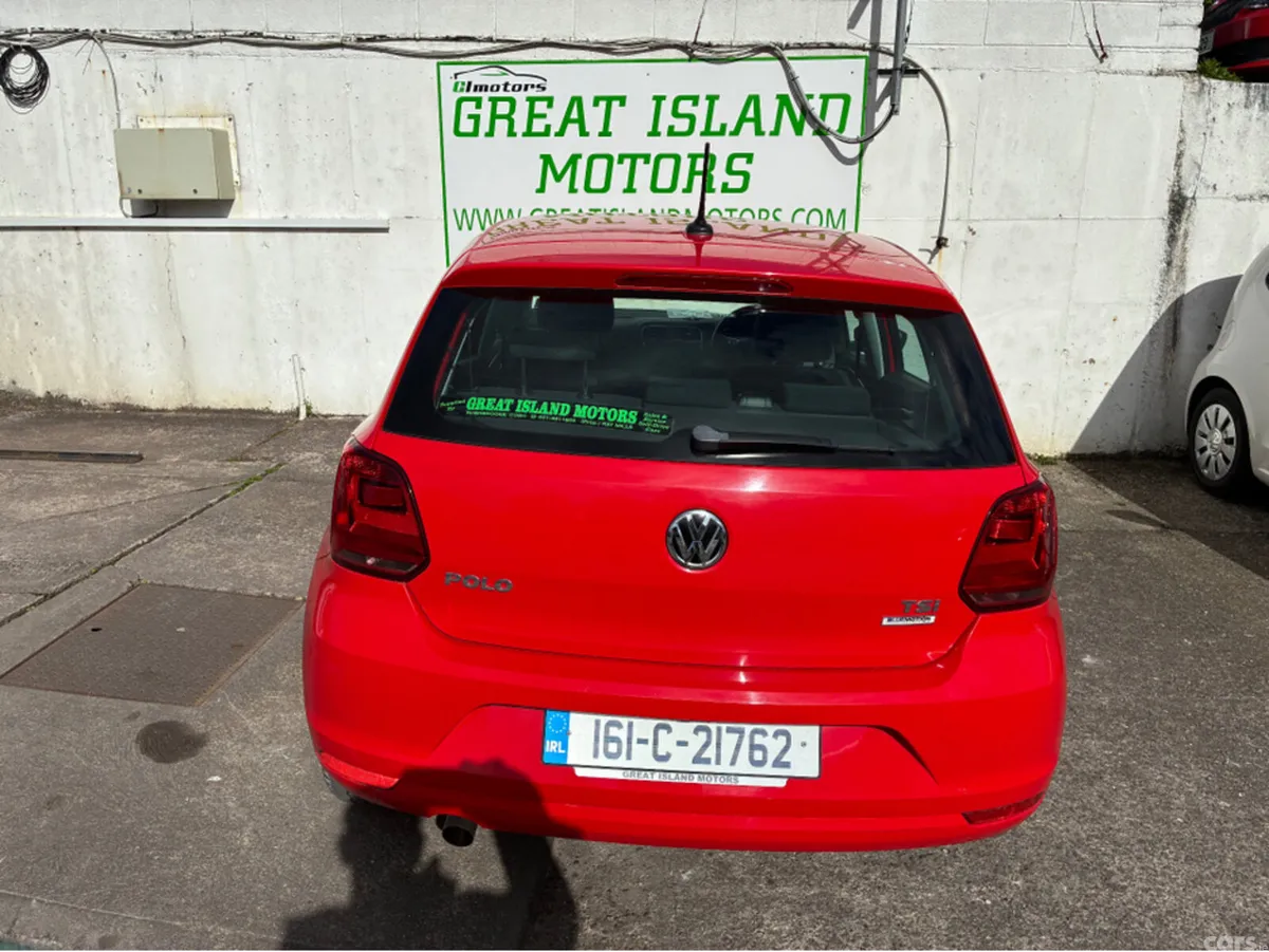 Volkswagen Polo Hatchback, Petrol, 2016, Red